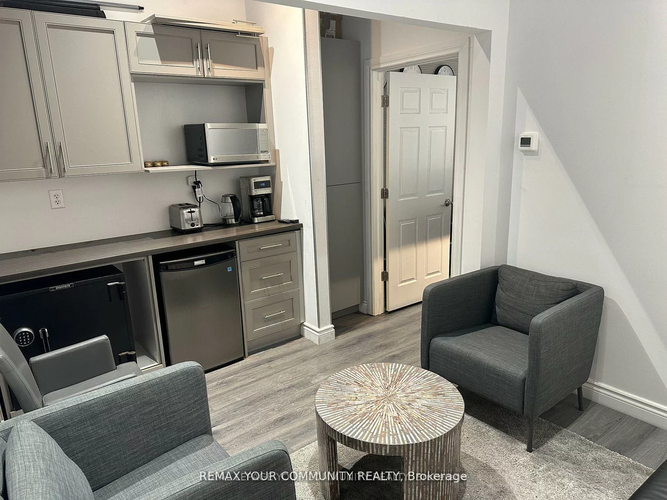 7181, Yonge, Grandview, Markham