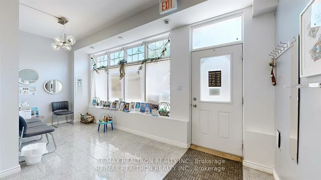 48, Cathedral High, Cathedraltown, Markham