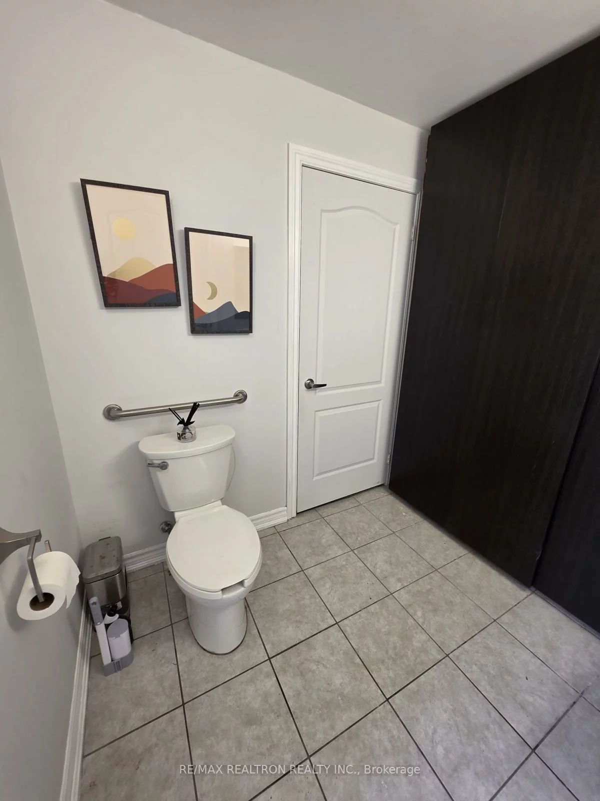 48, Cathedral High, Cathedraltown, Markham