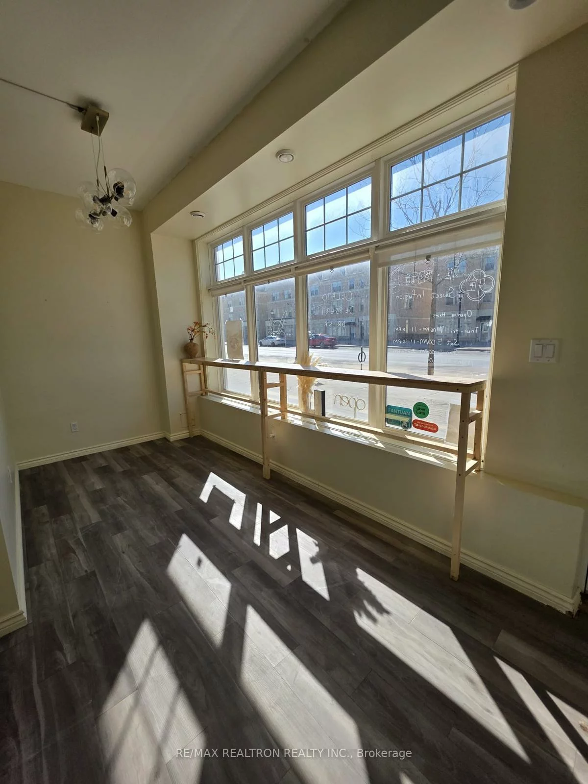 48, Cathedral High, Cathedraltown, Markham