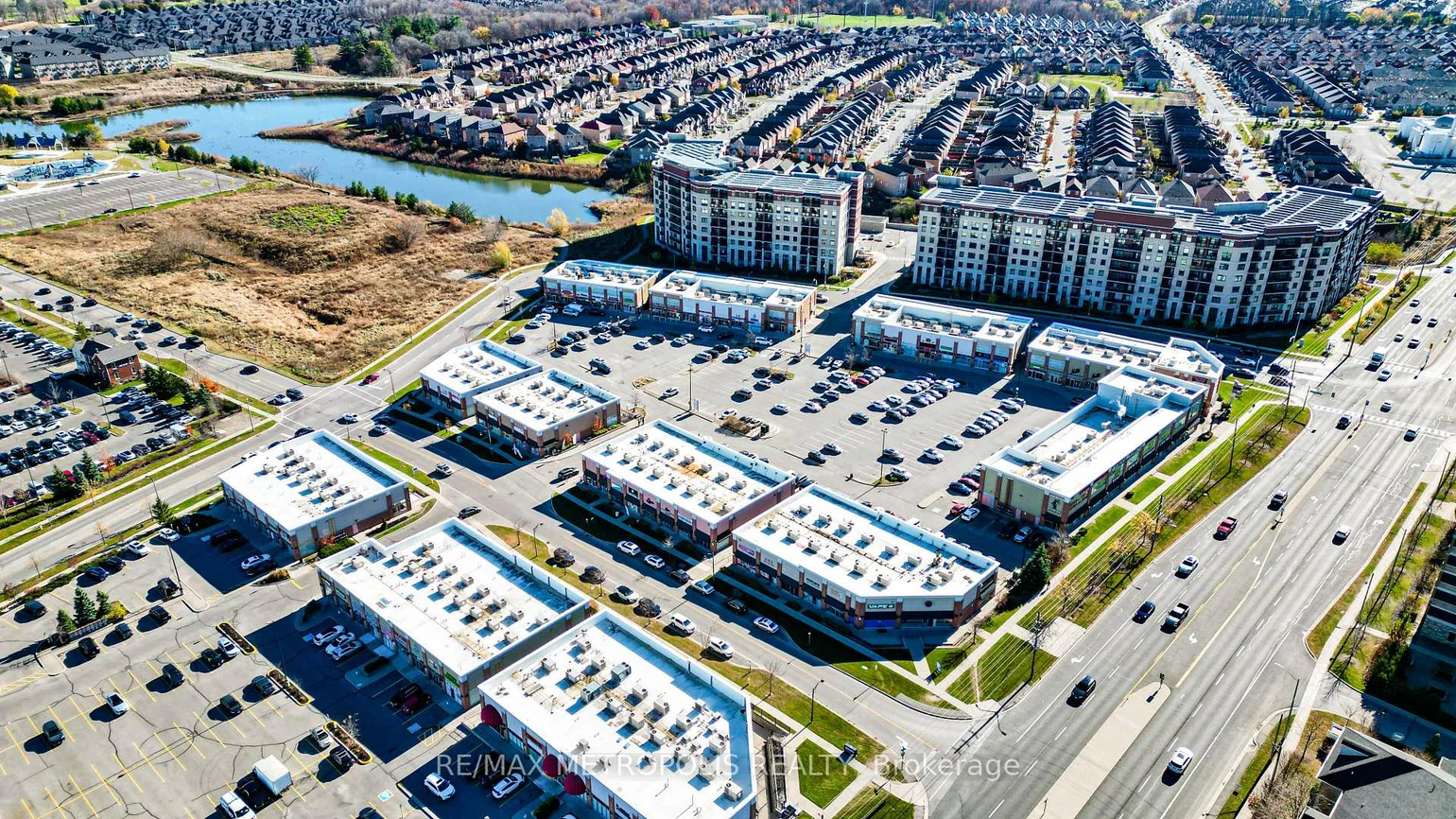 7393, Markham, Cedarwood, Markham