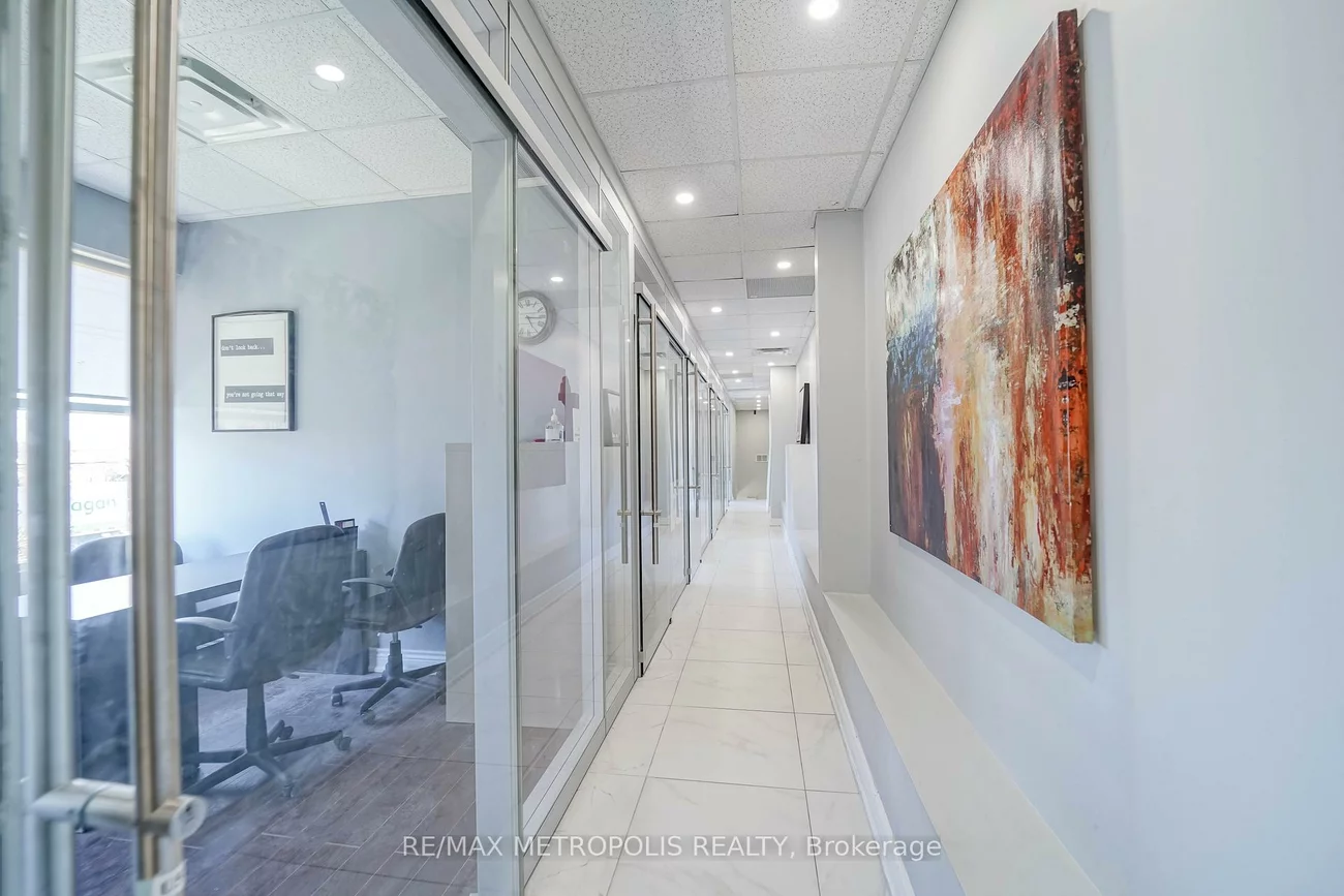 7393, Markham, Cedarwood, Markham