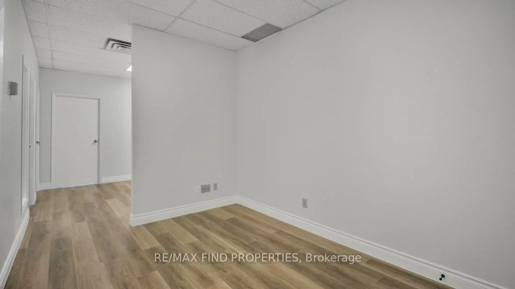 2750, 14th, Milliken Mills West, Markham