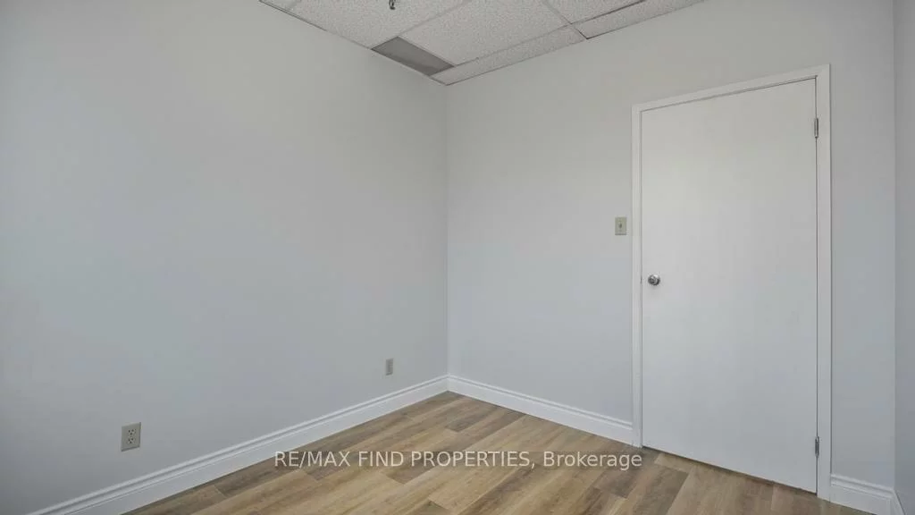 2750, 14th, Milliken Mills West, Markham