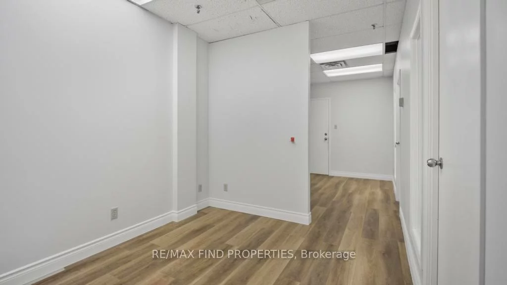 2750, 14th, Milliken Mills West, Markham