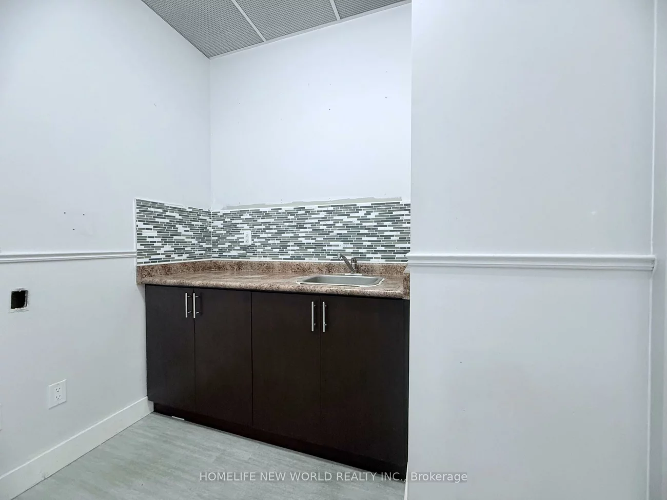 7181, Yonge, Grandview, Markham