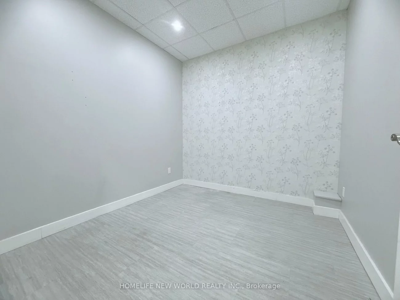 7181, Yonge, Grandview, Markham