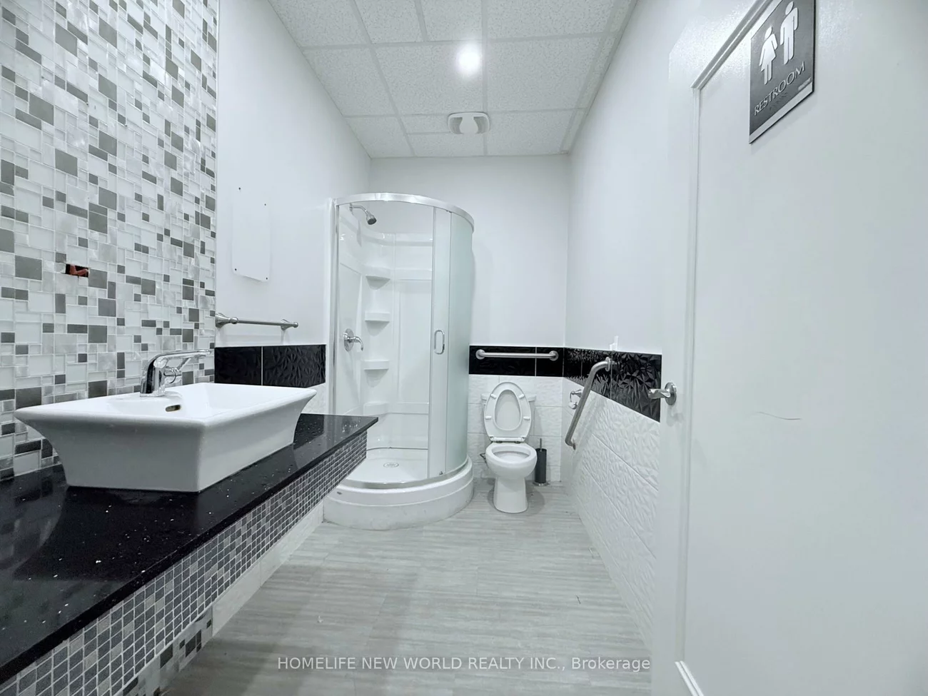 7181, Yonge, Grandview, Markham