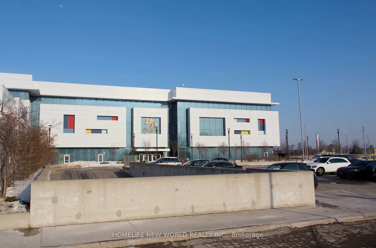 9390, Woodbine, Cachet, Markham