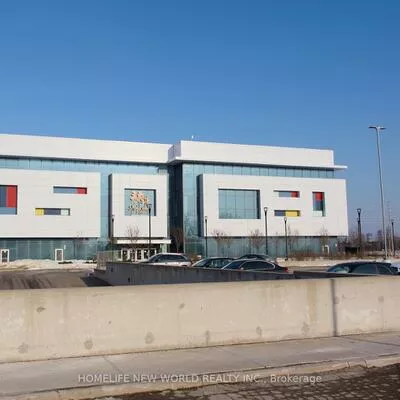 9390, Woodbine, Cachet, Markham
