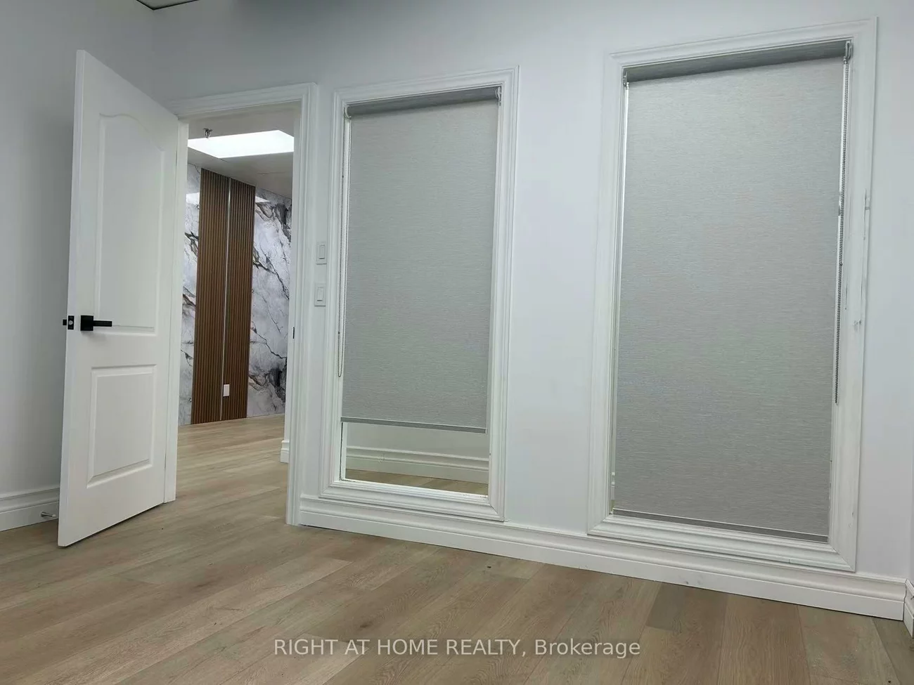 145, Royal Crest, Milliken Mills West, Markham
