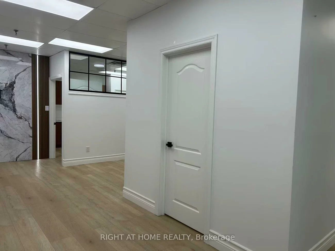 145, Royal Crest, Milliken Mills West, Markham