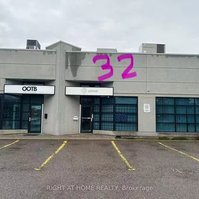 145, Royal Crest, Milliken Mills West, Markham