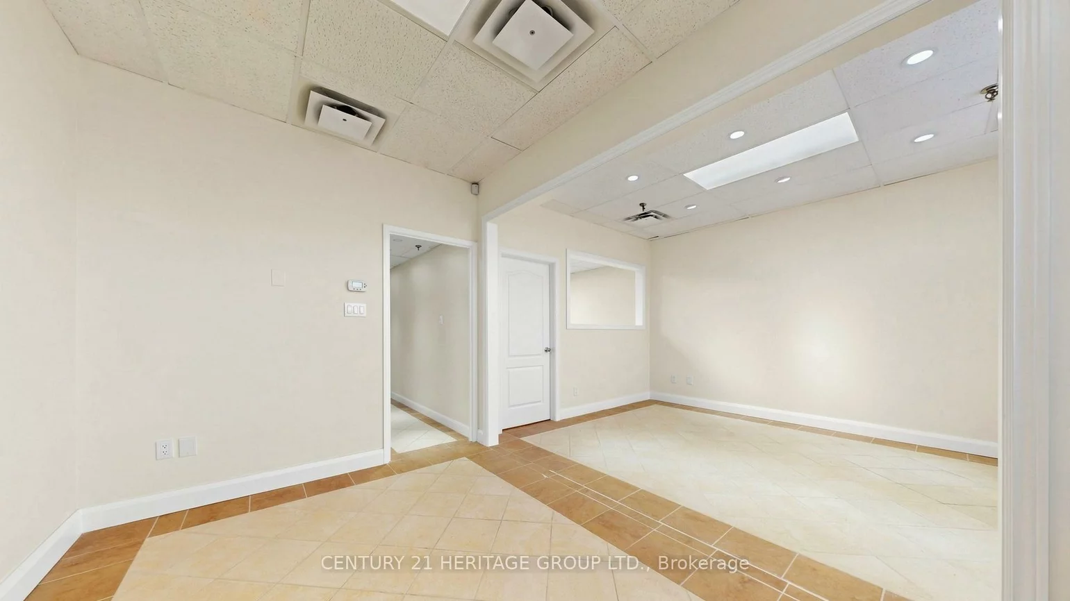 90, Esna Park, Milliken Mills West, Markham