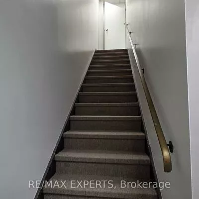 400, Esna Park, Milliken Mills West, Markham