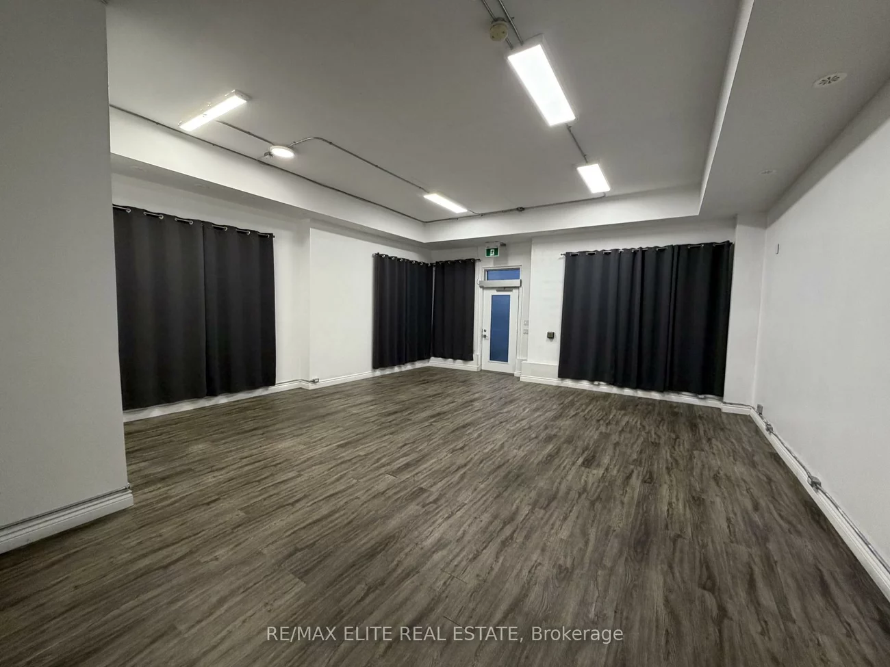 380, John, Aileen-Willowbrook, Markham