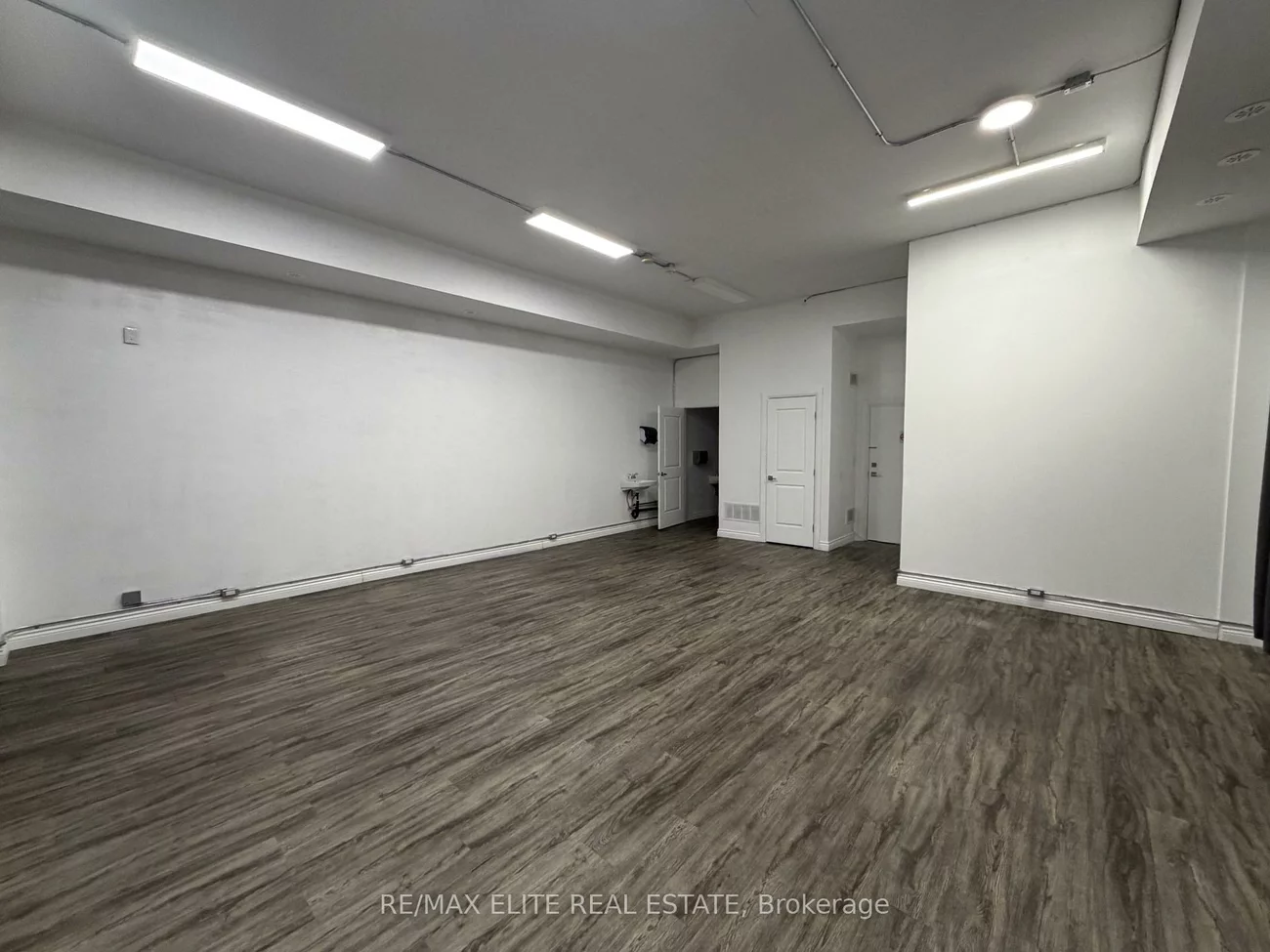 380, John, Aileen-Willowbrook, Markham