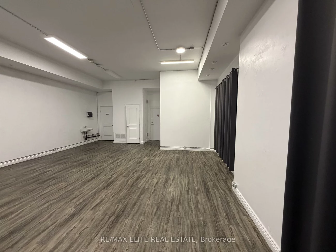 380, John, Aileen-Willowbrook, Markham