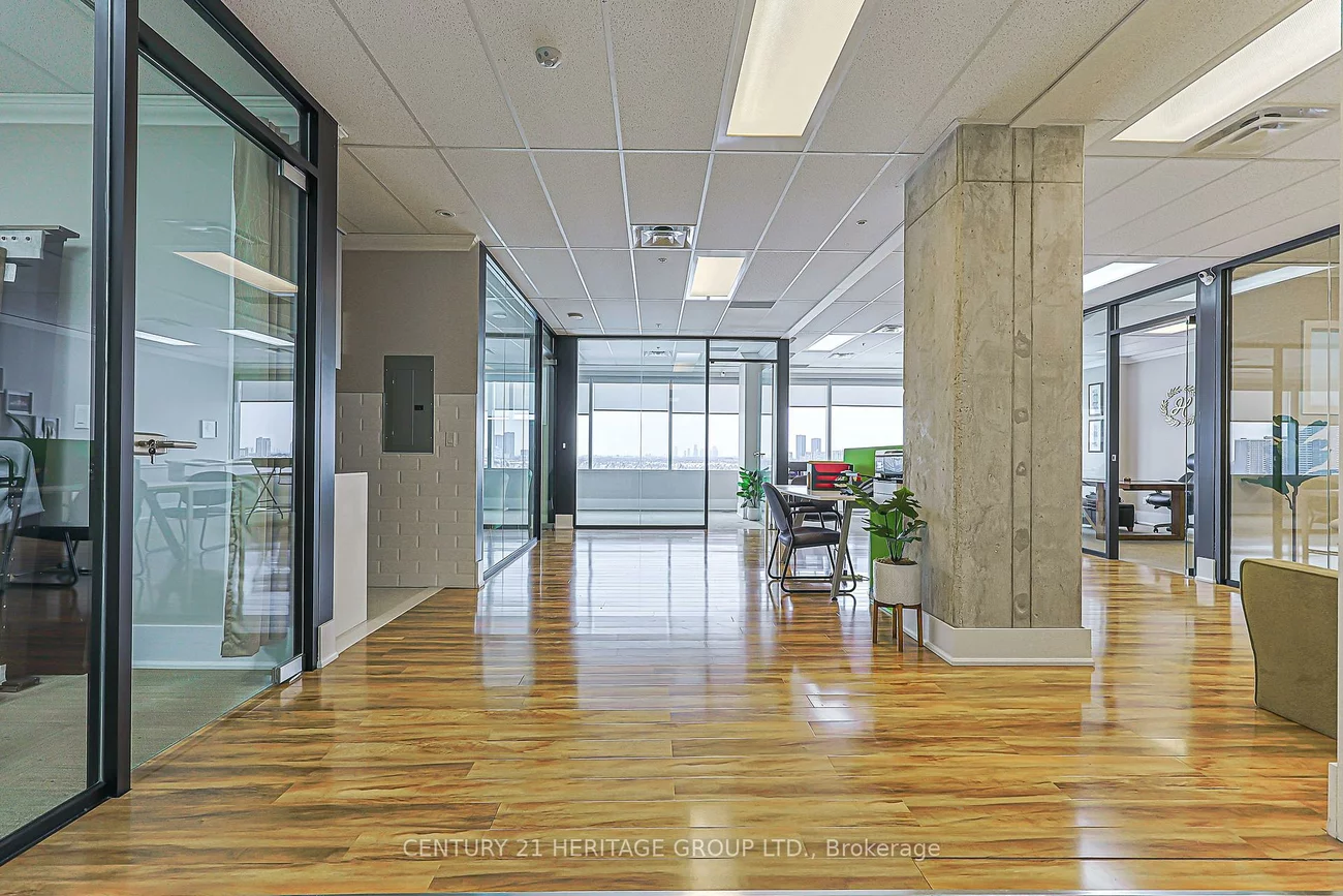 7191, Yonge, Thornhill, Markham