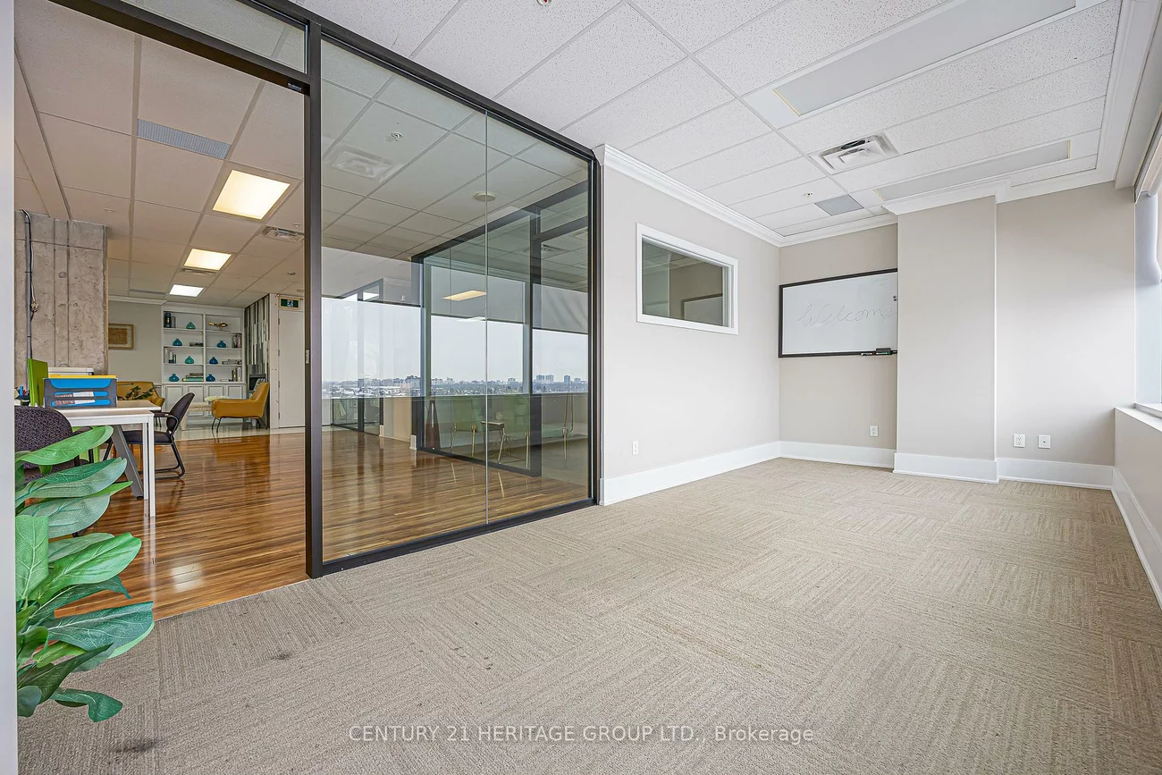 7191, Yonge, Thornhill, Markham
