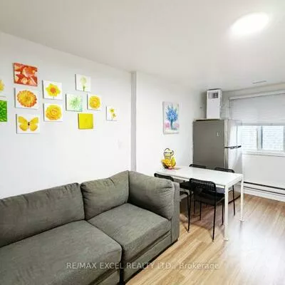 348, Main, Old Markham Village, Markham