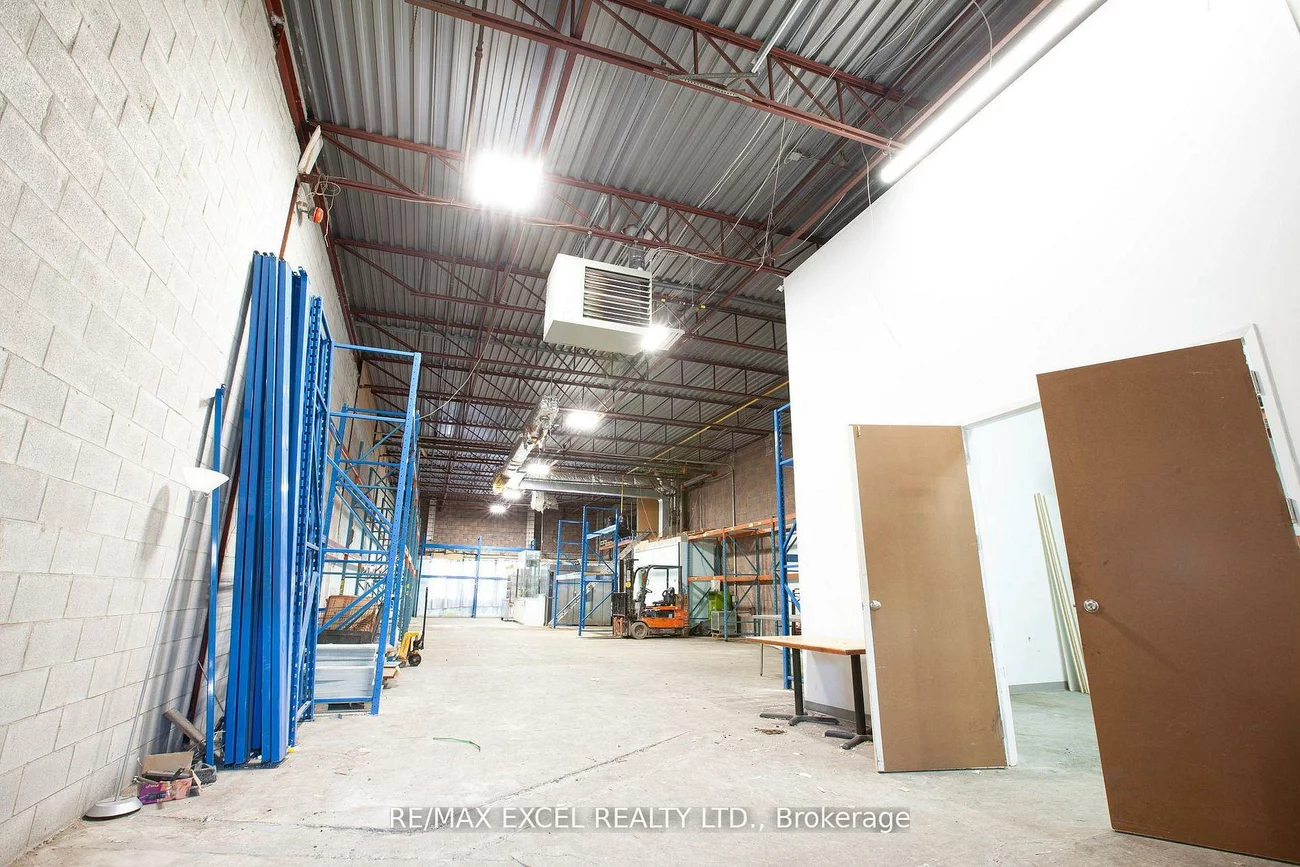 35, Ferrier, Milliken Mills West, Markham
