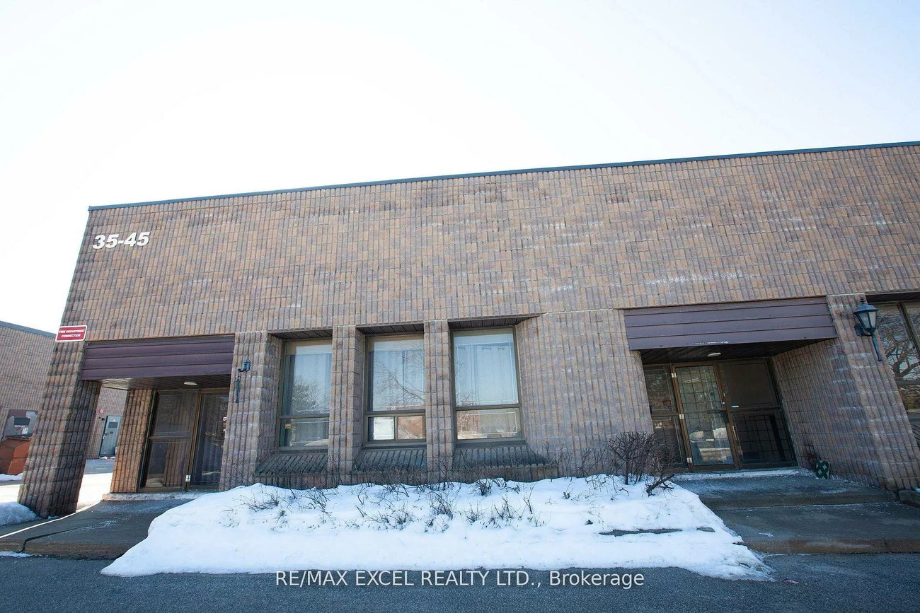 37, Ferrier, Milliken Mills West, Markham