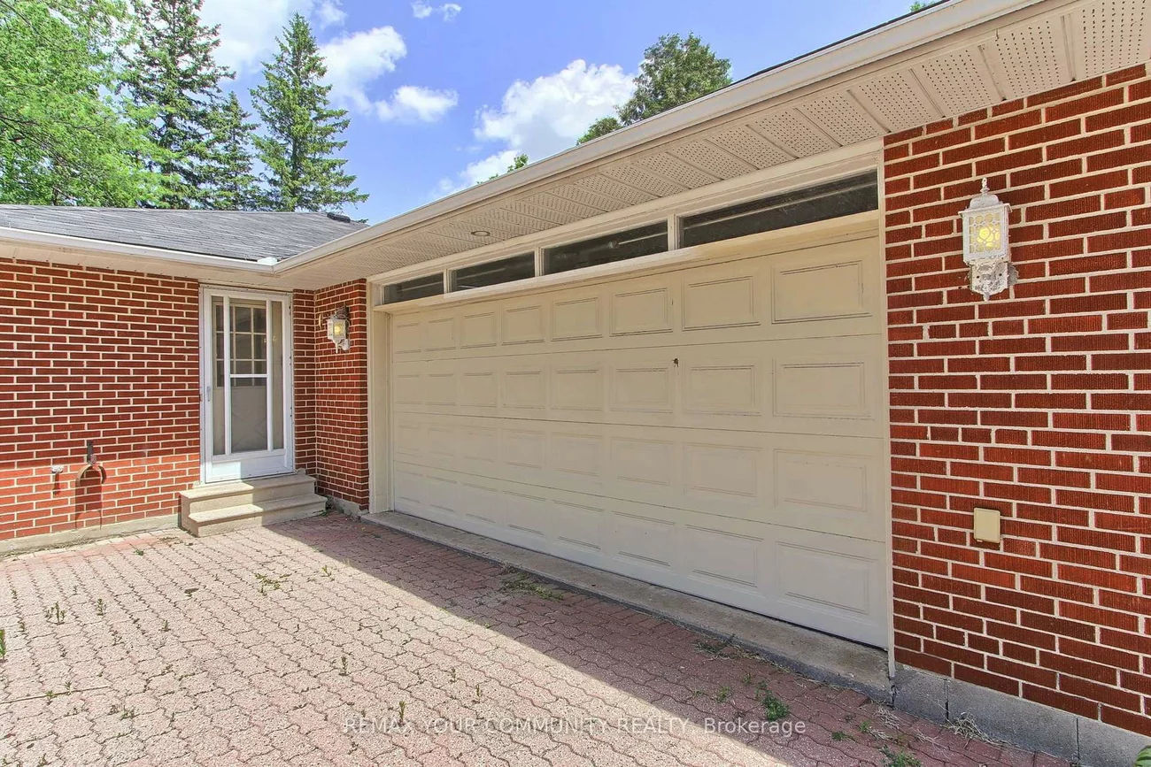 9947, Woodbine, Devil's Elbow, Markham