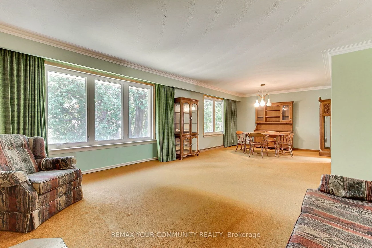9947, Woodbine, Devil's Elbow, Markham