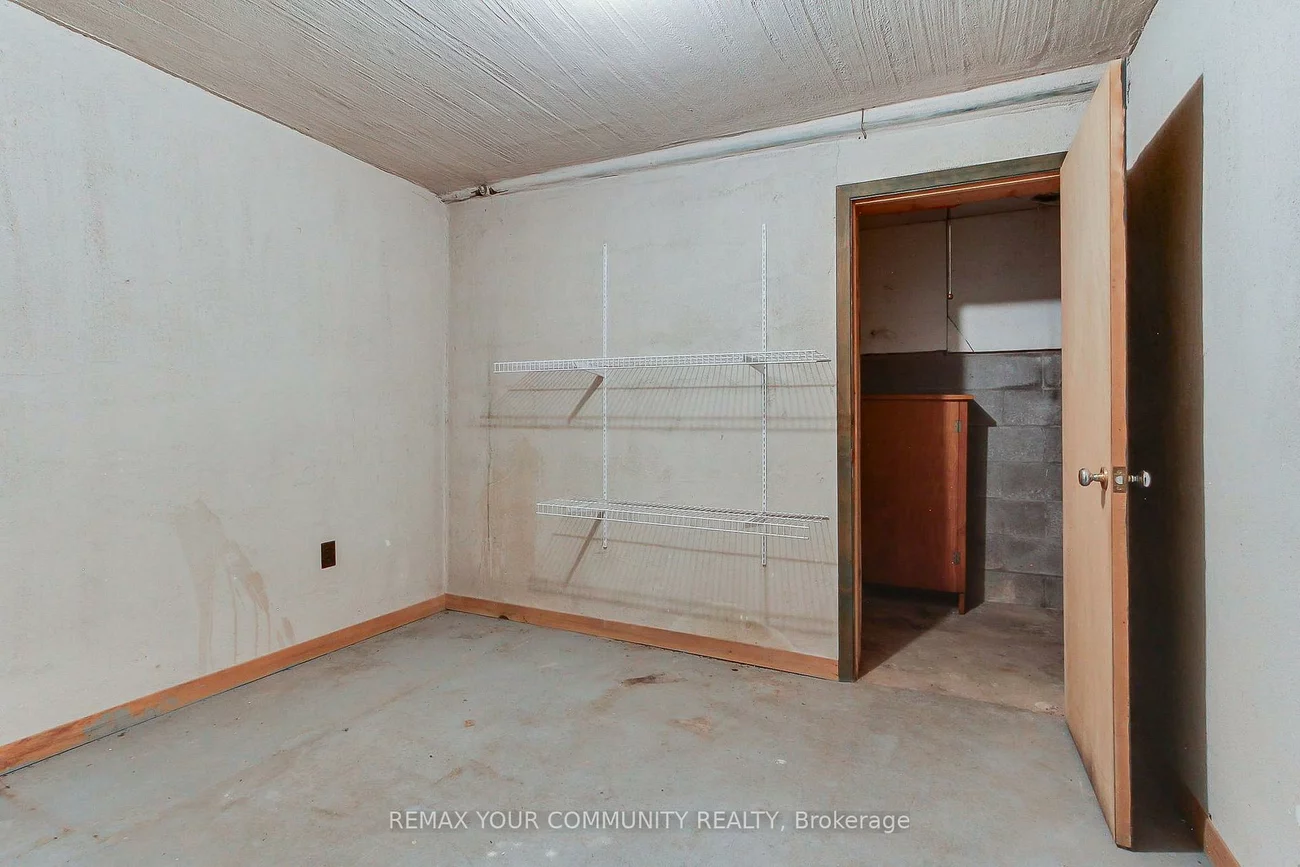 9947, Woodbine, Devil's Elbow, Markham