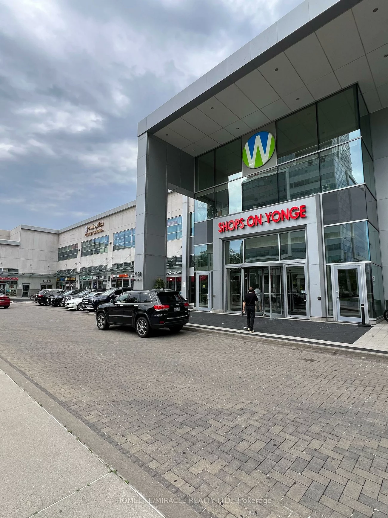7181, Yonge, Thornhill, Markham