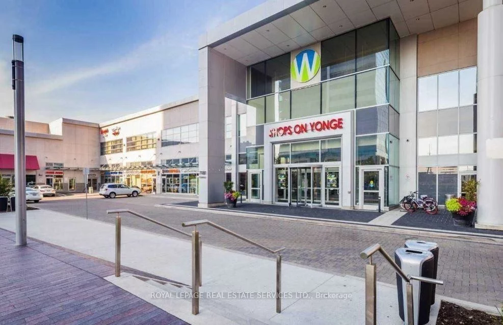 7181, Yonge, Grandview, Markham