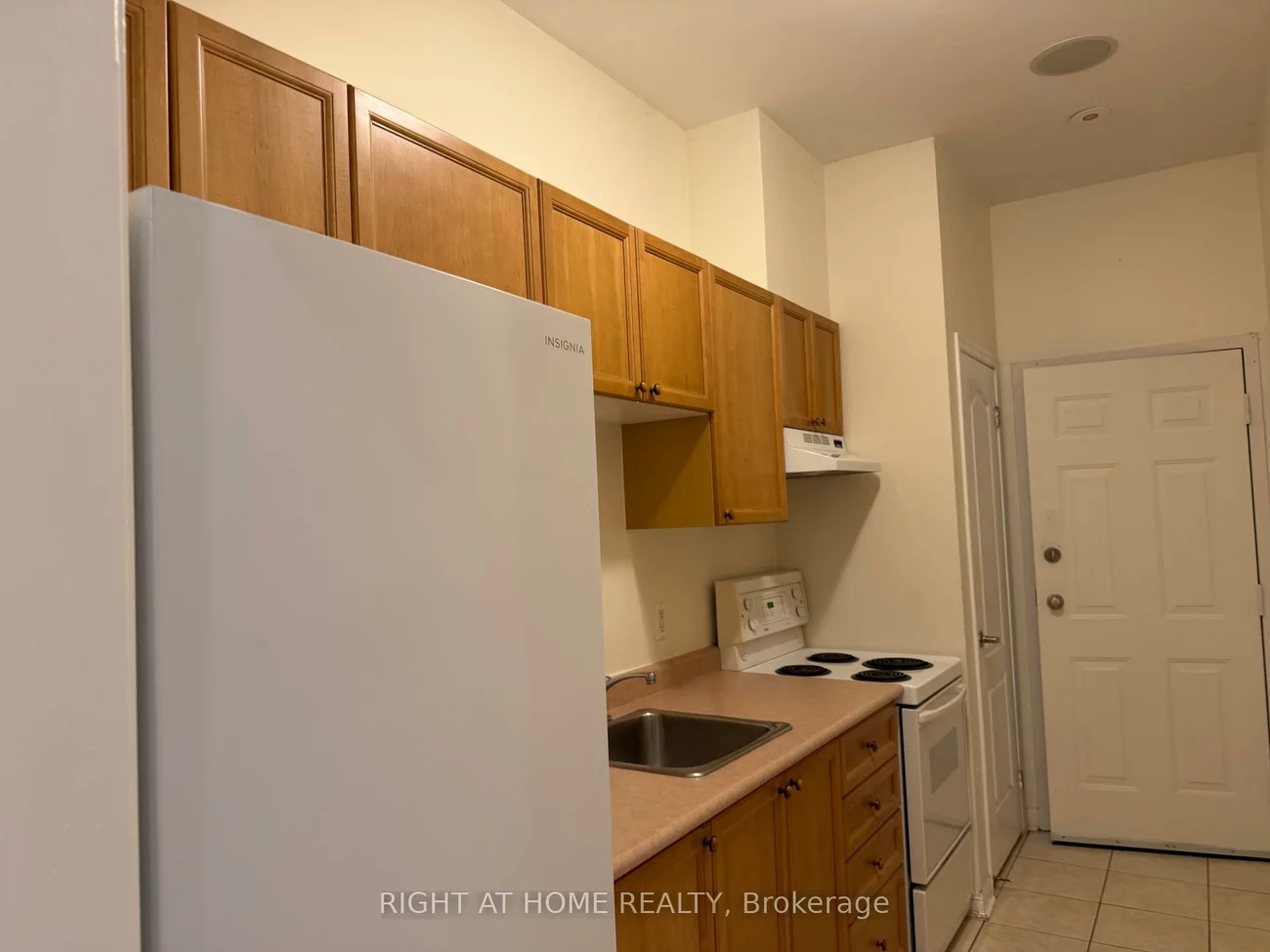 2723, Bur Oak, Cornell, Markham
