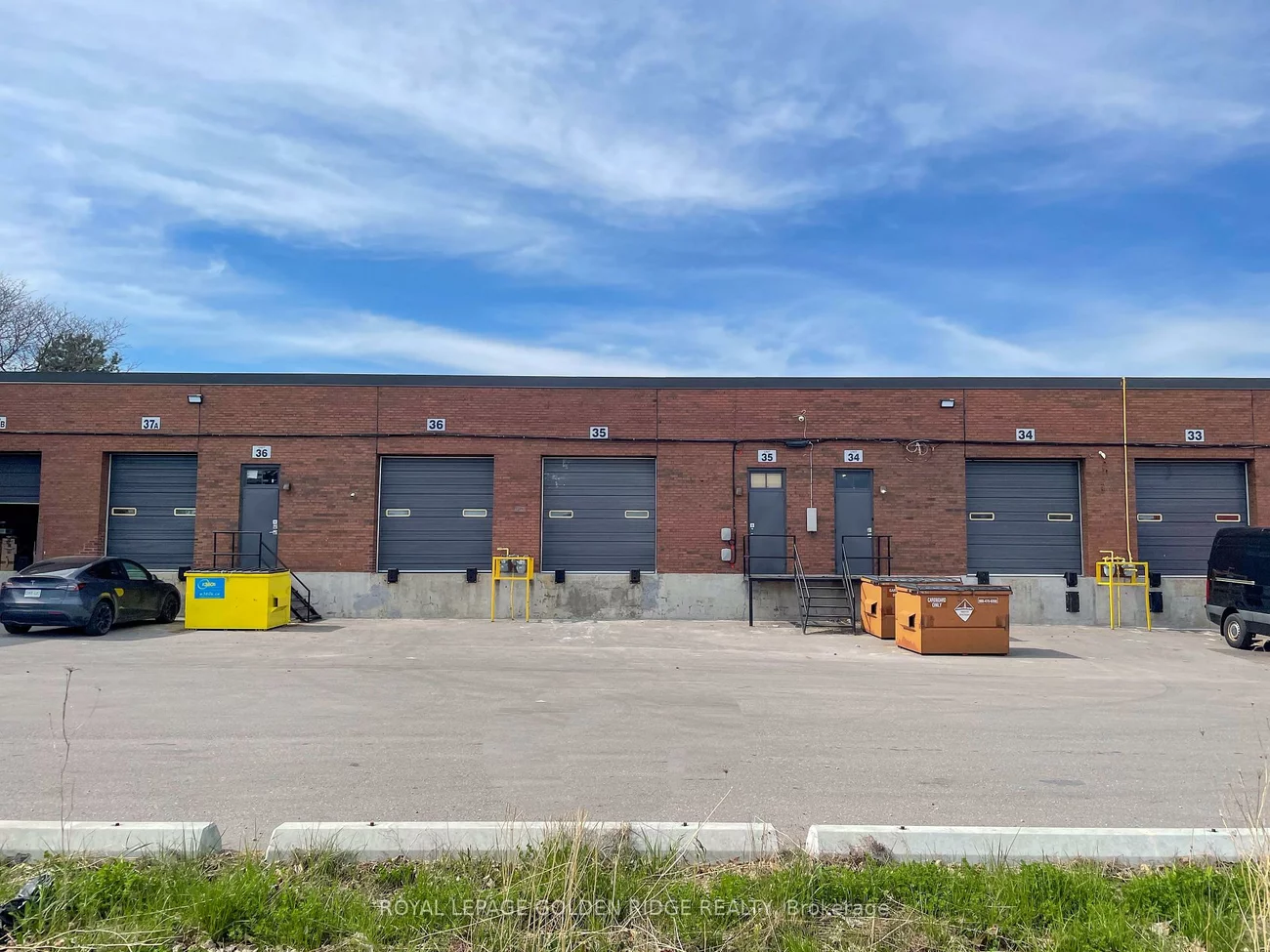 330, Esna Park, Milliken Mills West, Markham