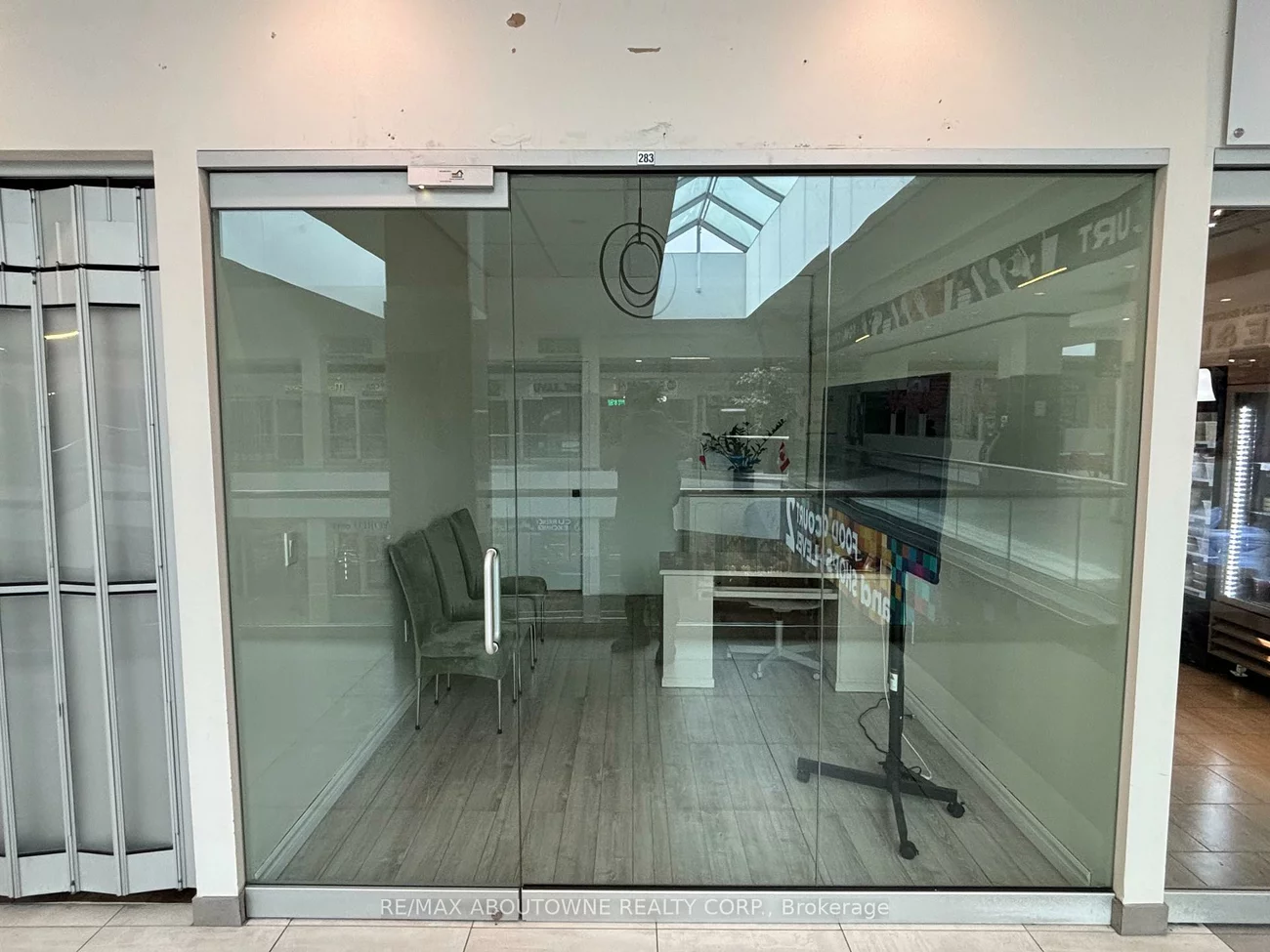 7181, Yonge, Grandview, Markham