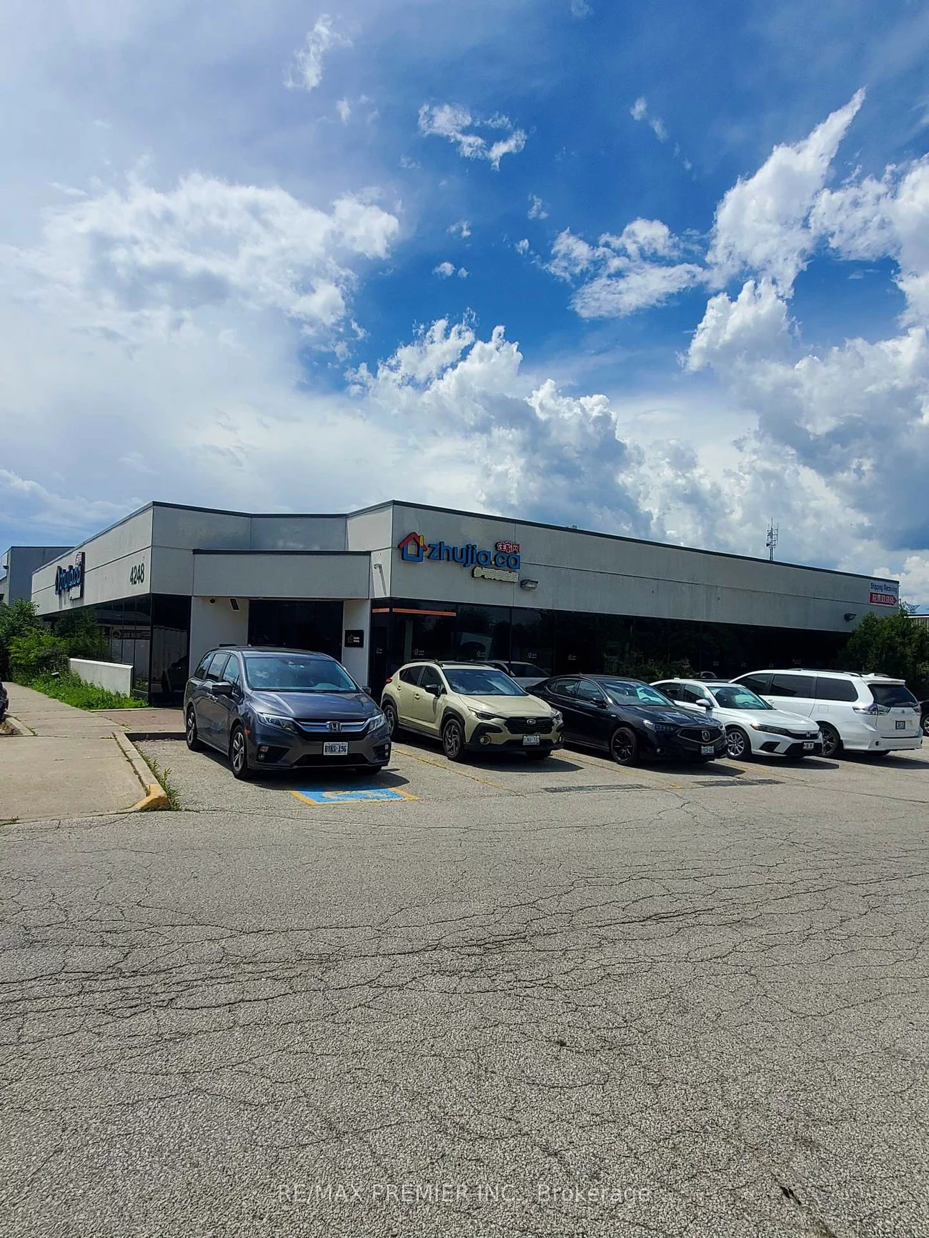 4248, 14th, Milliken Mills West, Markham