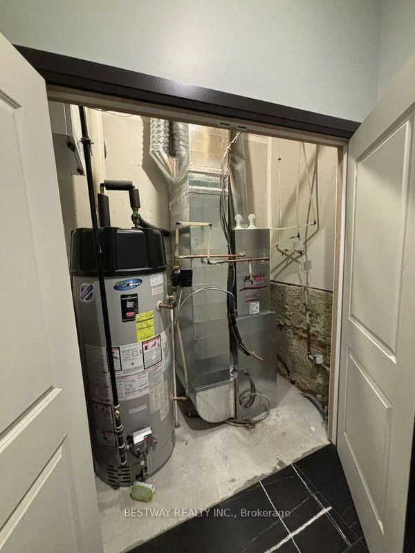 368, John St, Aileen-Willowbrook, Markham
