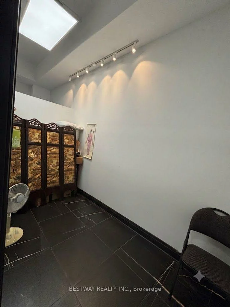368, John St, Aileen-Willowbrook, Markham