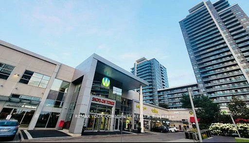 7181, Yonge, Grandview, Markham