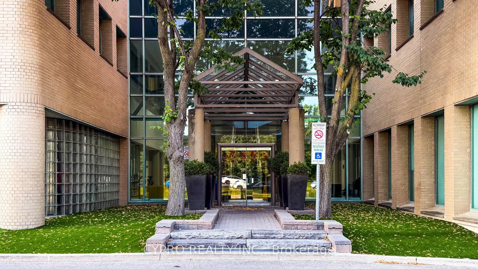 3190, Steeles, Milliken Mills West, Markham