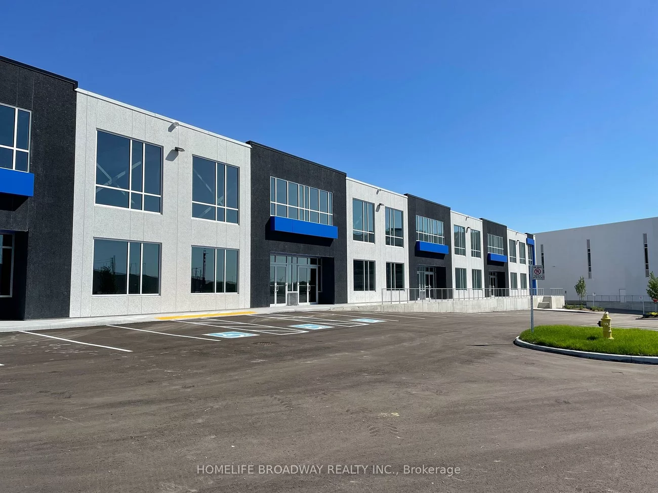 10952, Woodbine, Victoria Square, Markham