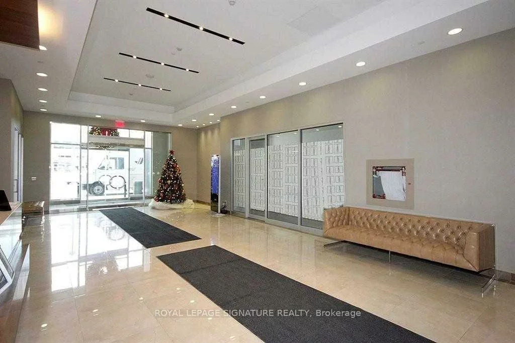 7191, Yonge, Thornhill, Markham