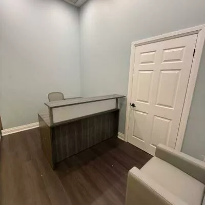9390, Woodbine, Cachet, Markham