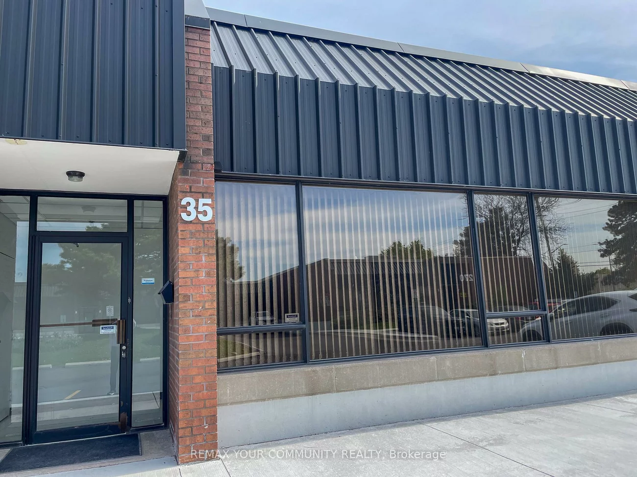 330, Esna Park, Milliken Mills West, Markham