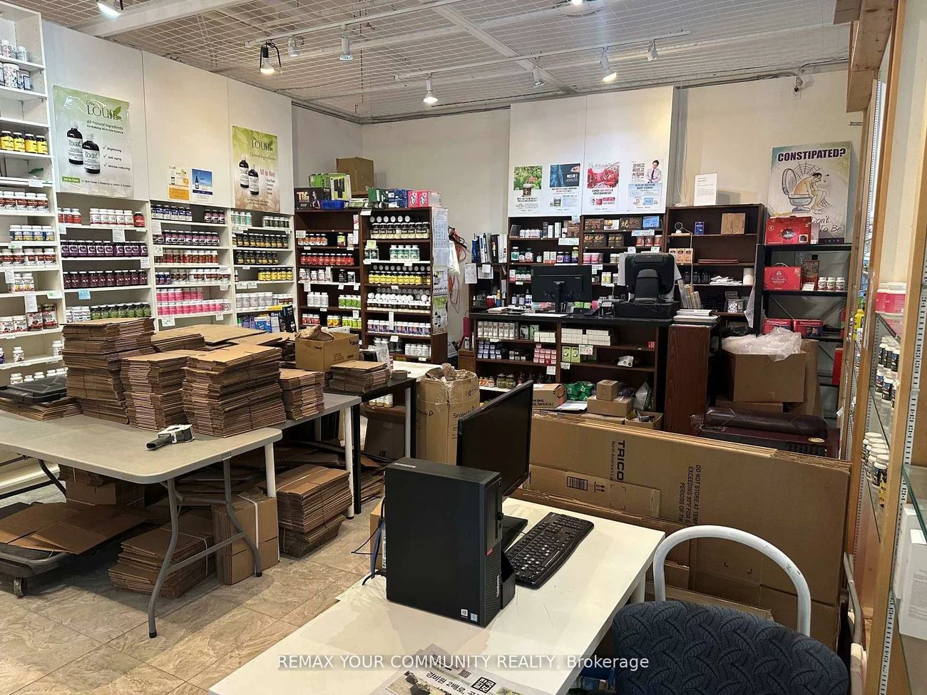 7181, Yonge, Thornhill, Markham