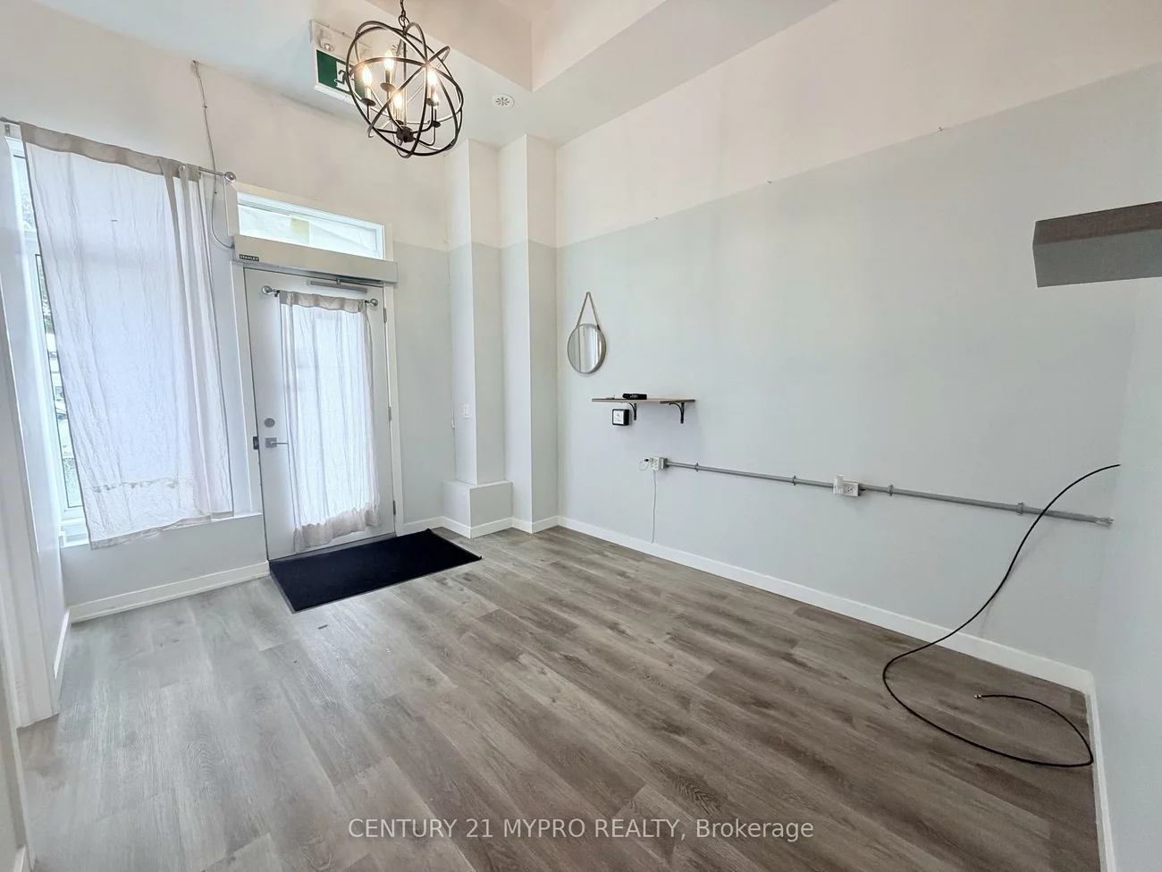 364, John, Aileen-Willowbrook, Markham