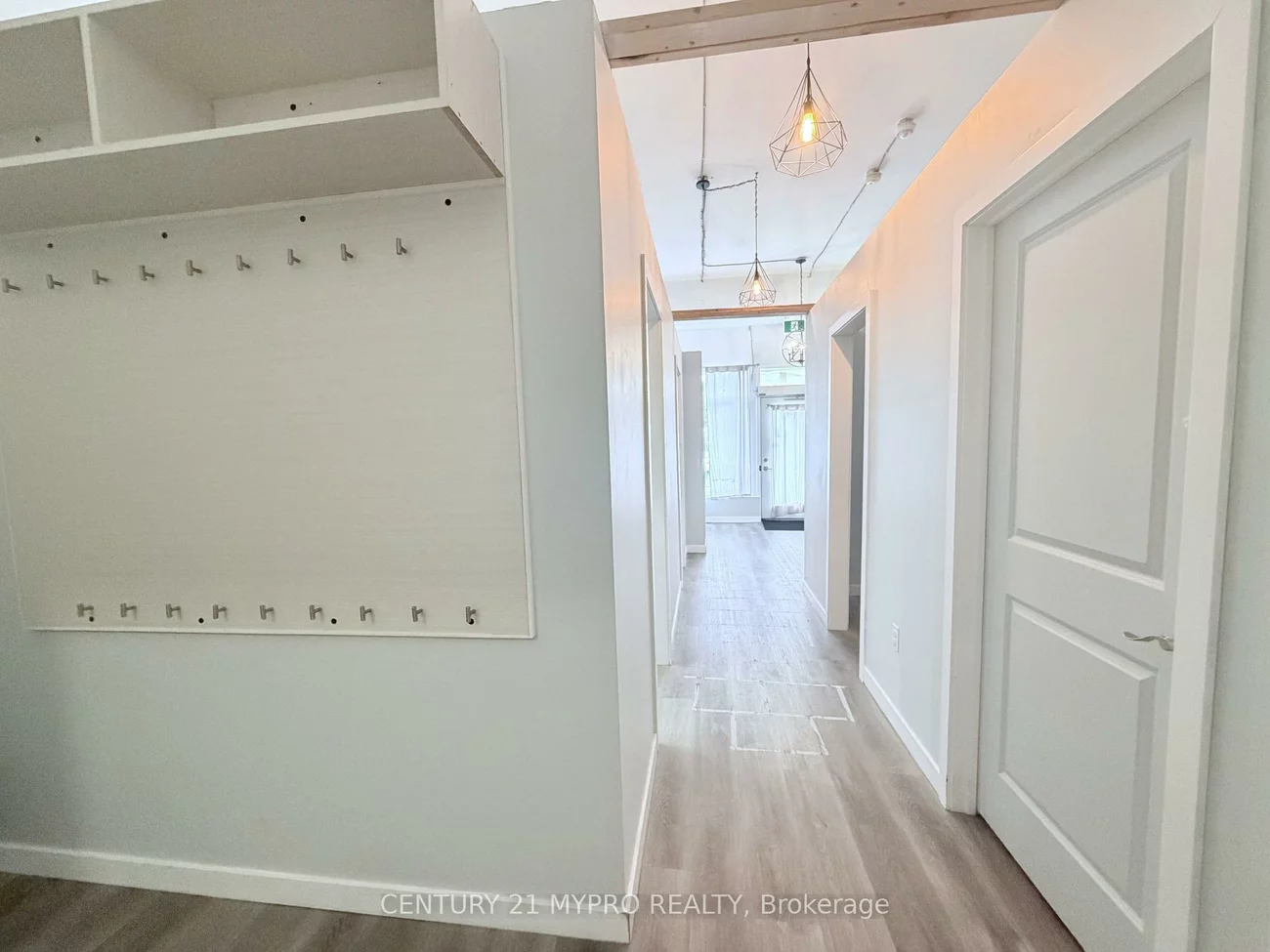 364, John, Aileen-Willowbrook, Markham