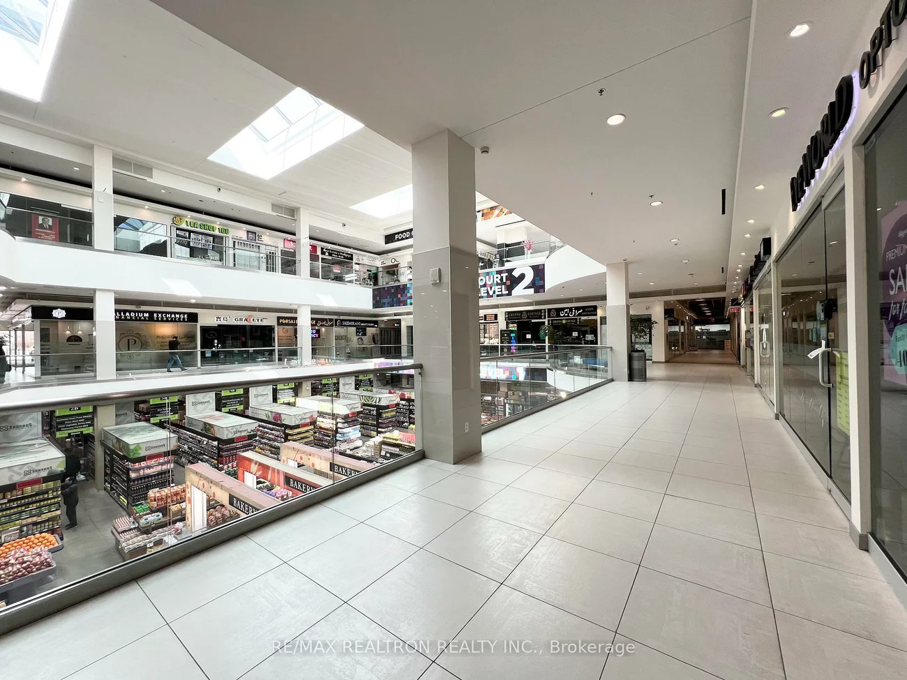 7181, Yonge, Grandview, Markham