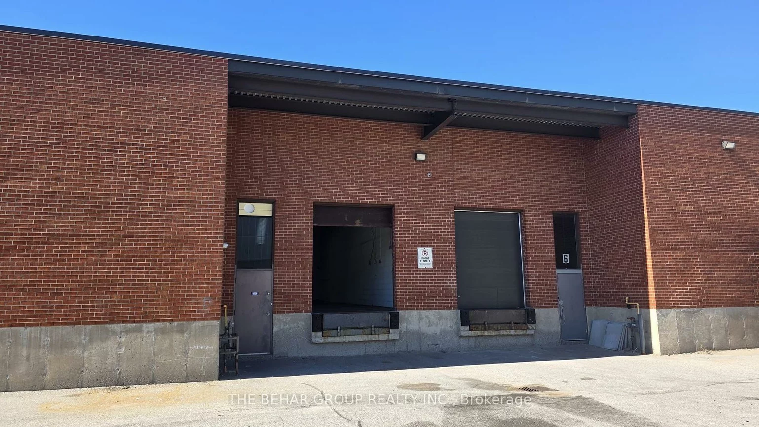 16, Esna Park, Milliken Mills West, Markham