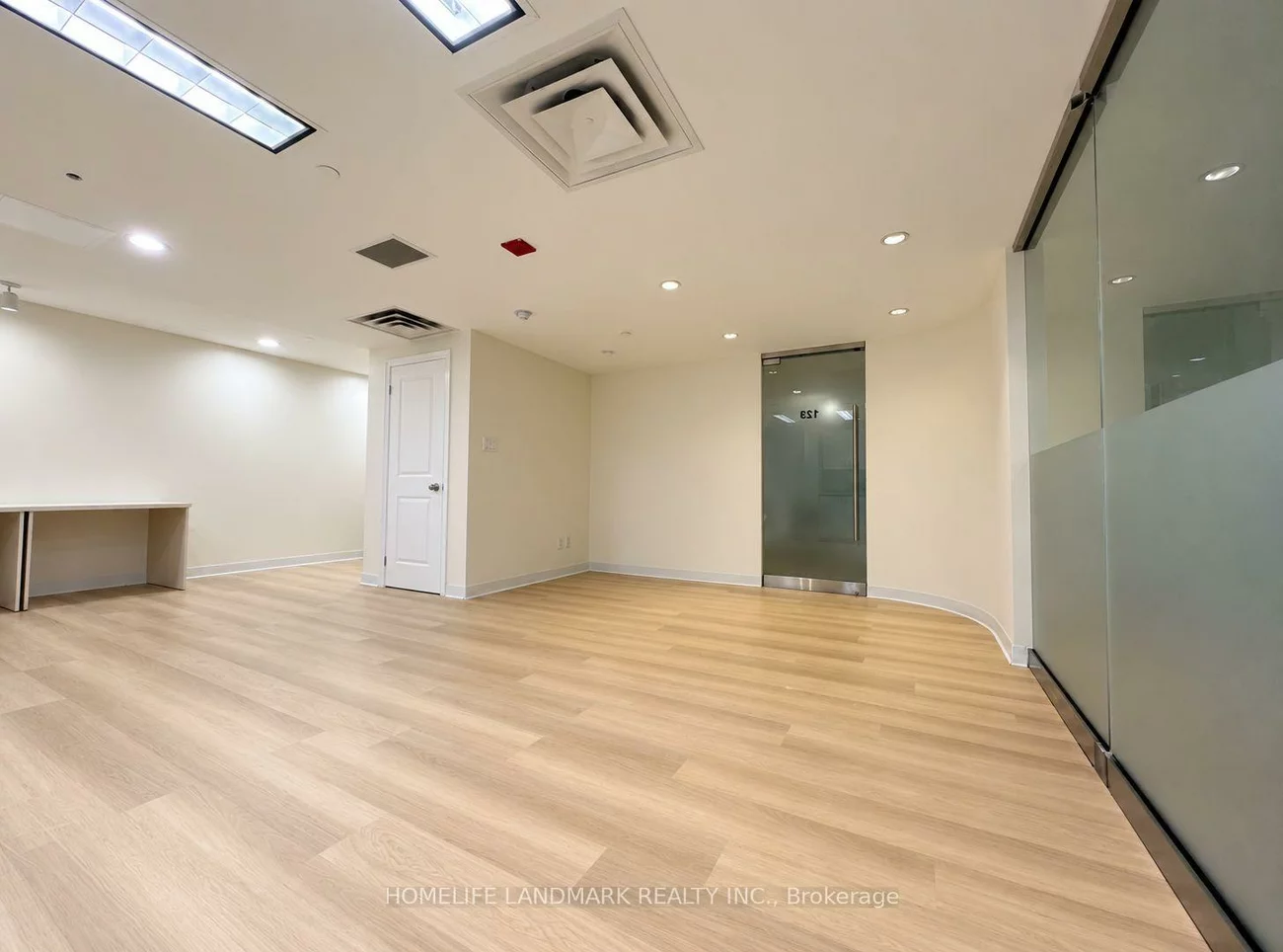 7155, Woodbine, Milliken Mills West, Markham